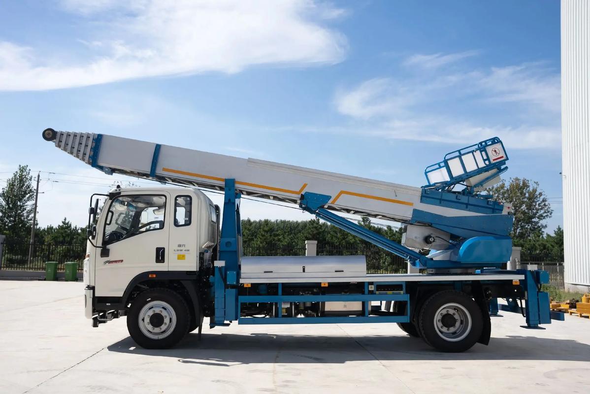 焦作云梯上料车租赁费用