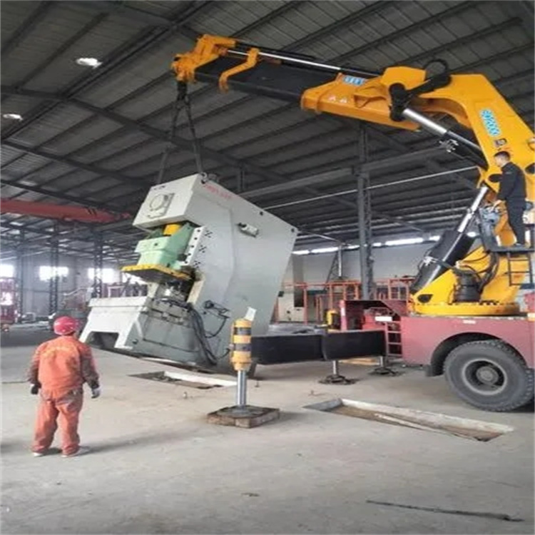 焦作80吨折臂吊车出租附近电话